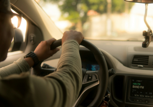 Veja as 5 tecnologias que você precisa ter no seu carro